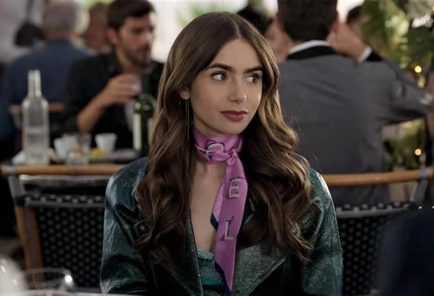 Кадры из сериала Эмили в Париже 1 сезон